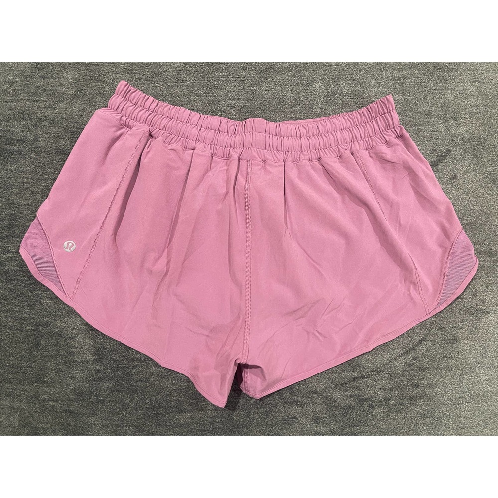 lululemon athletica Shorts in Pink low rise